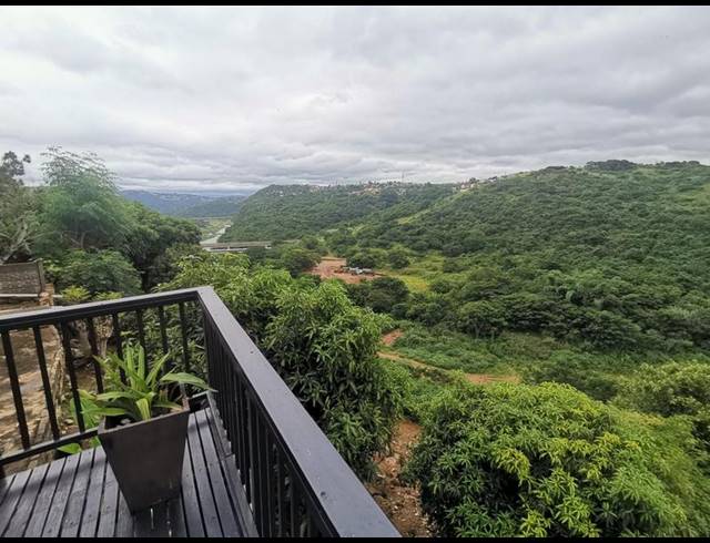 6 BEDROOM HOUSE FOR SALE IN RESERVOIR HILLS